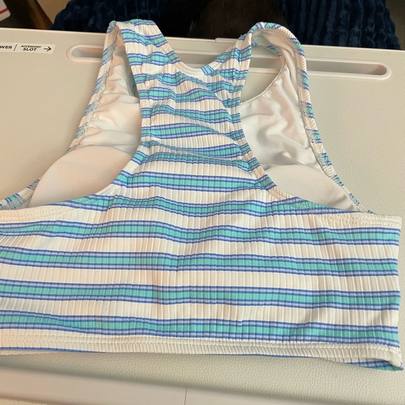 NWOT Splendid horizon line high neck swim top - Picture 8 of 12